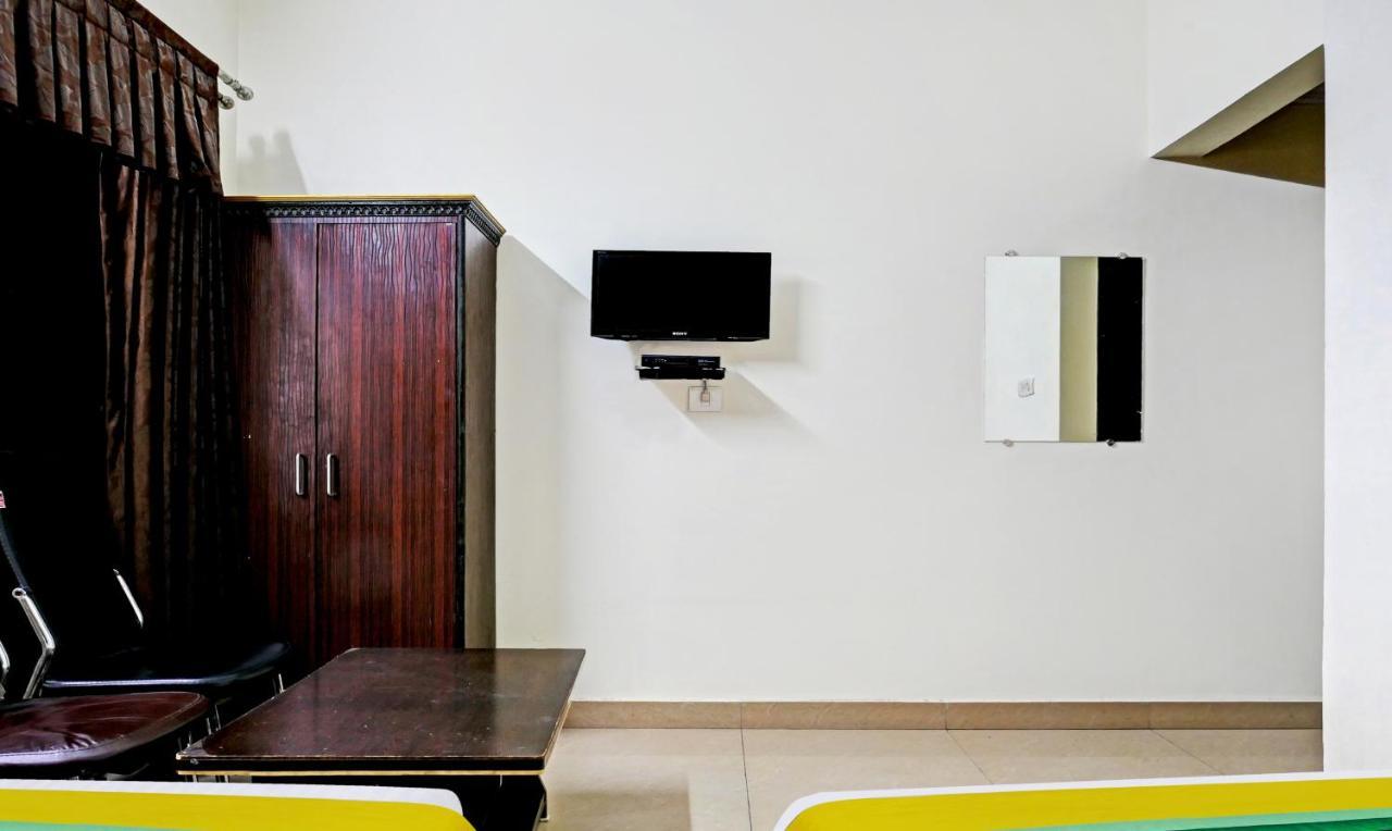 Itsy By Treebo - Ashoka Grand Hotel Varanasi Exterior photo